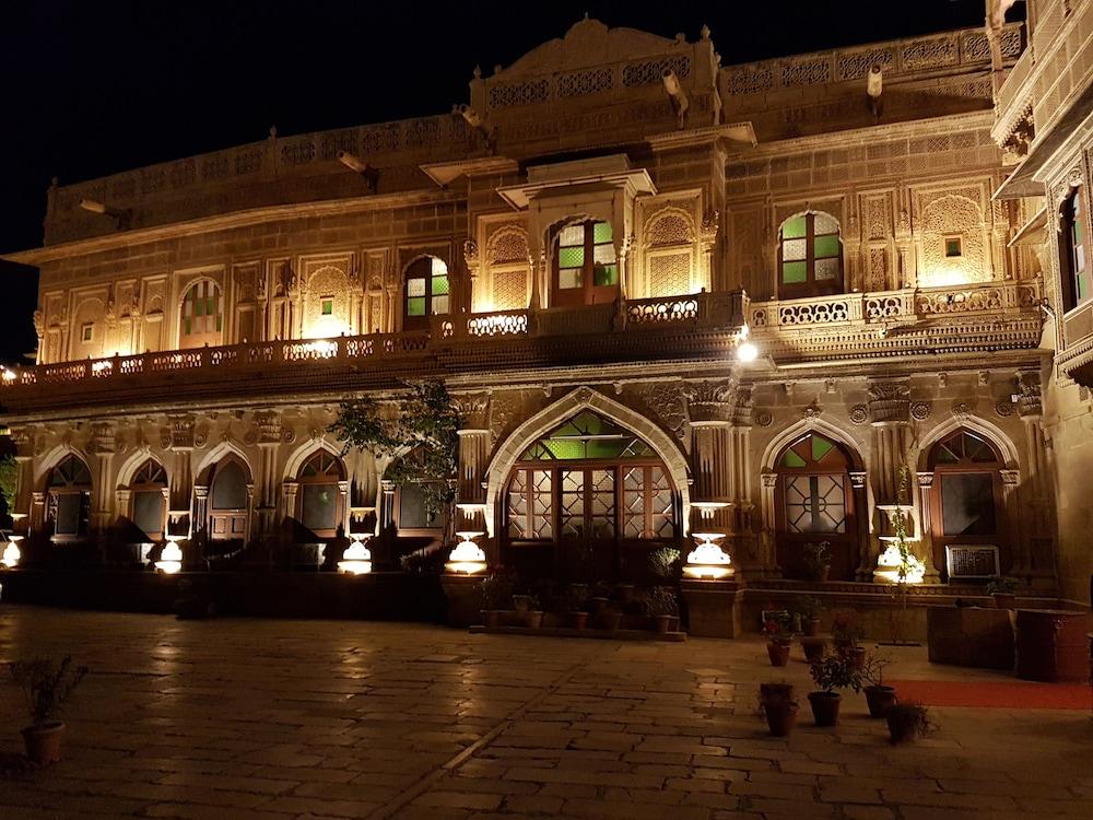 فندق ويلكام هيريتيج ماندير بالاس جيلسامر المظهر الخارجي الصورة